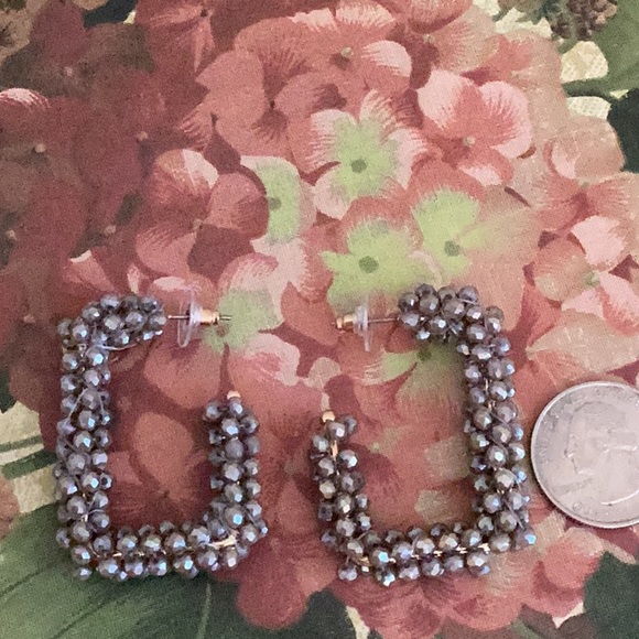 Handcrafted Grayish Crystal Earring on Posts - Picture 2 of 9